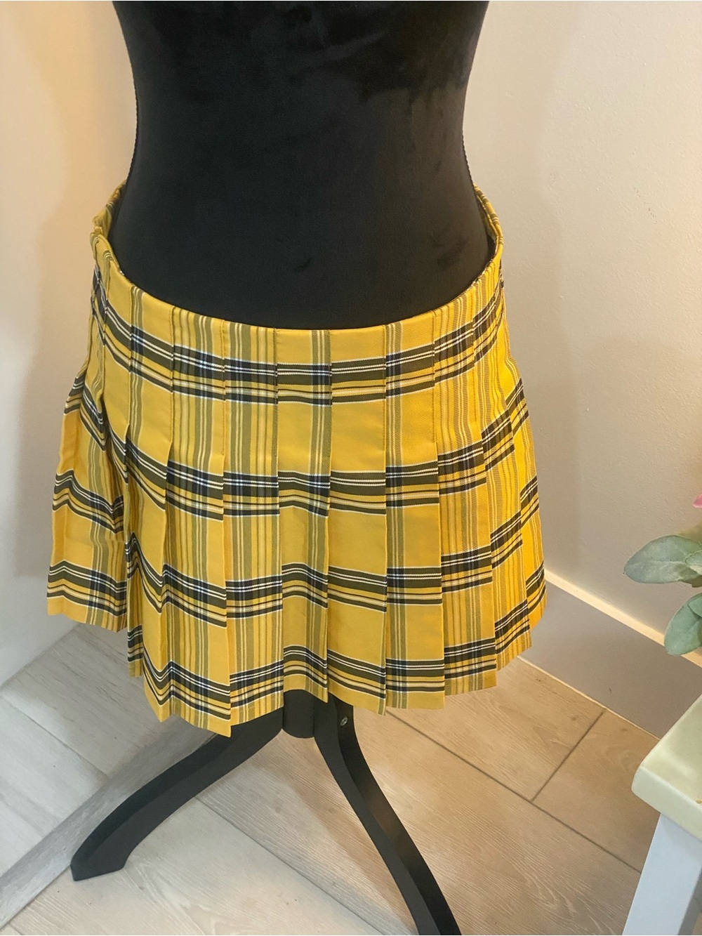 No Boundaries Yellow Plaid Pleated Mini Skirt